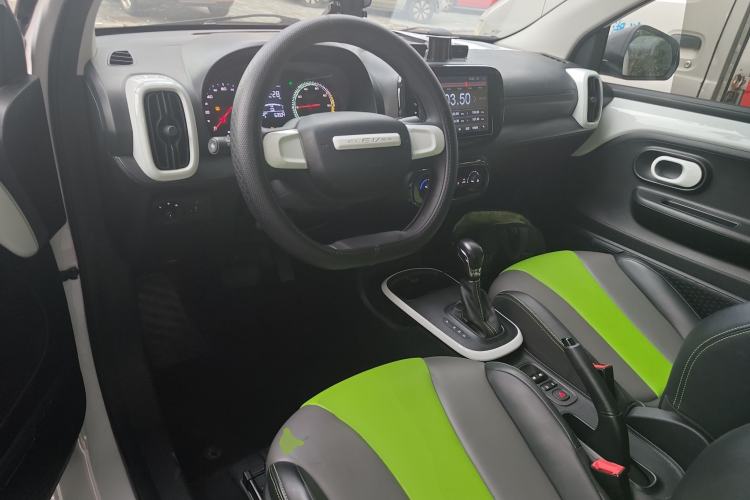 Used Roewe Clever 2021 302 km New Four-Seater Super-Efficient Version