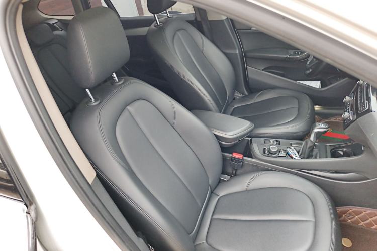 Used BMW X1 2018 sDrive20Li Leading Model