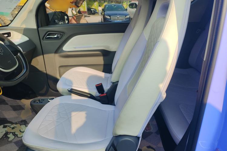 Used Wuling Hongguang MINIEV 2021 Macaron Fashion Edition Lithium-Ion Battery
