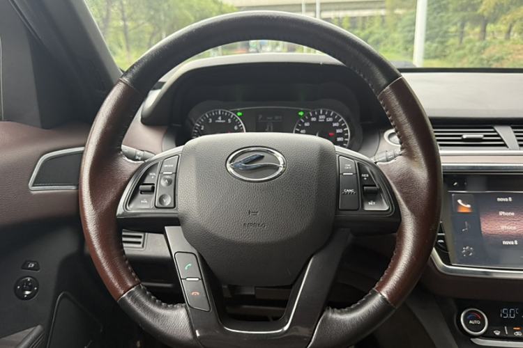 Used Land X7 2015 2.0T Panoramic Prestige Edition
