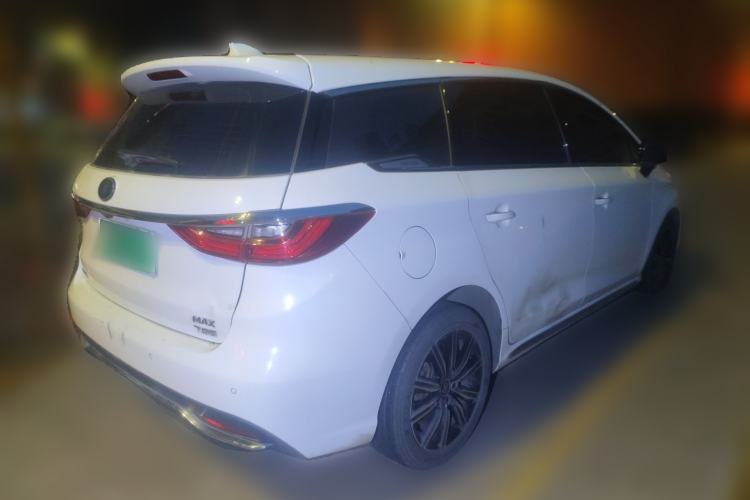 Used BYD Song MAX New Energy 2019 DM 1.5T Smart Connect Advanced 6-Seater China VI Standard