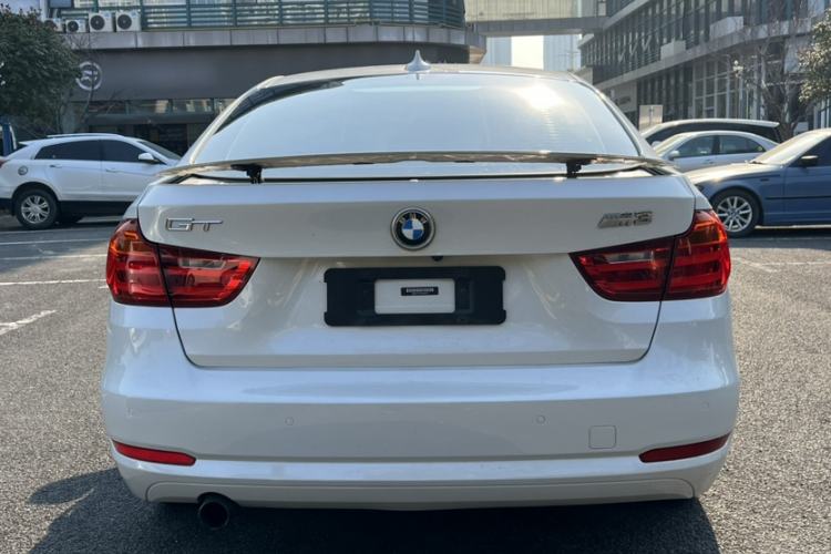Used BMW 3 Series GT 2016 320i Fashion Model