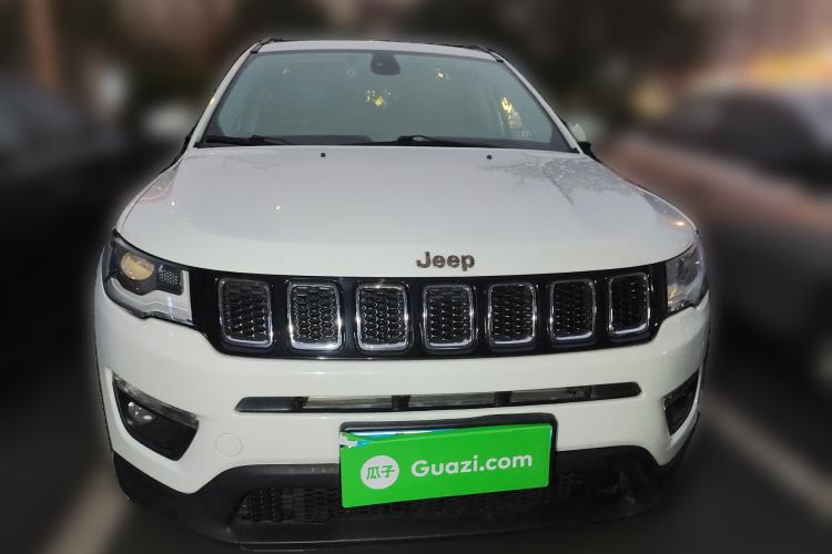 Used Jeep Compass 2017 200T Automatic Family Edition
