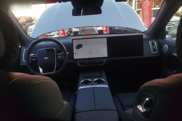 Used Li Auto L7 2023 Pro Model
