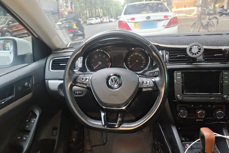 Used Volkswagen Sagitar 2018 1.6L Automatic Comfort Model
