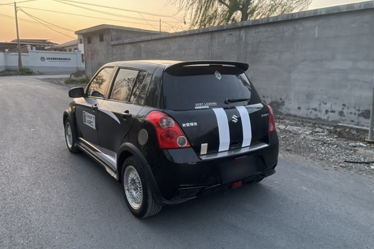 Used Suzuki Swift 2016 1.5L Automatic Fashionable Coolplay Edition Exterior 3