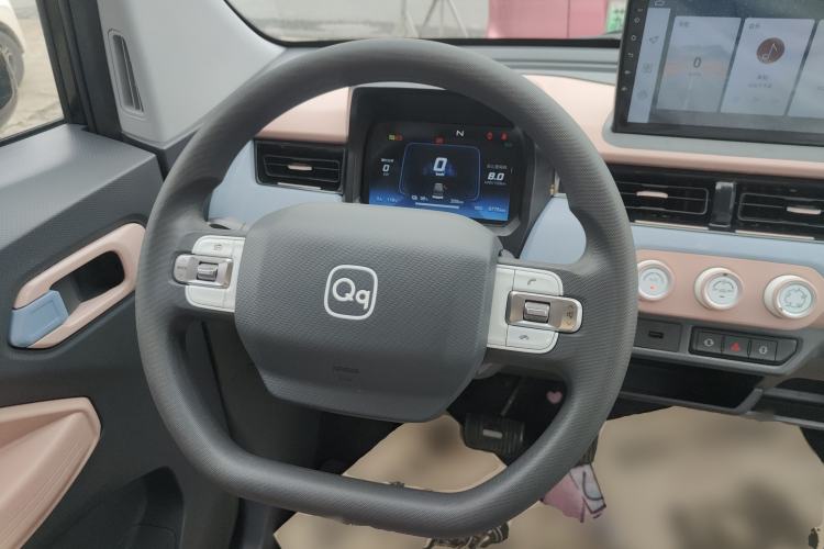 Used Chery QQ Ice Cream 2024 Edition Youth Version 205km Sundae Steering Wheel