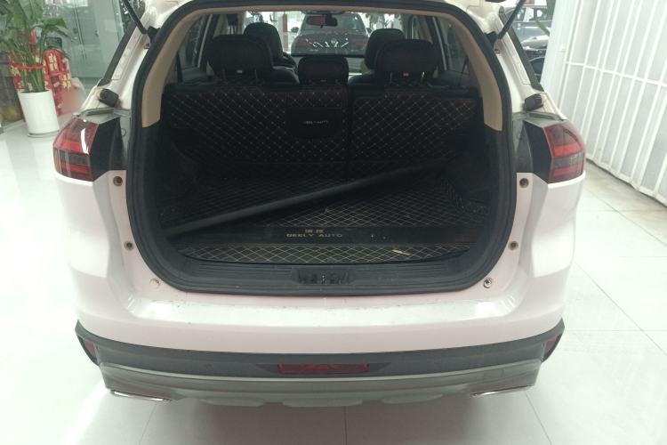 Used Geely Auto Emgrand X7 Sport 2020 1.8TD DCT Two-Wheel Drive Smart Connect 4G-Enabled Version
