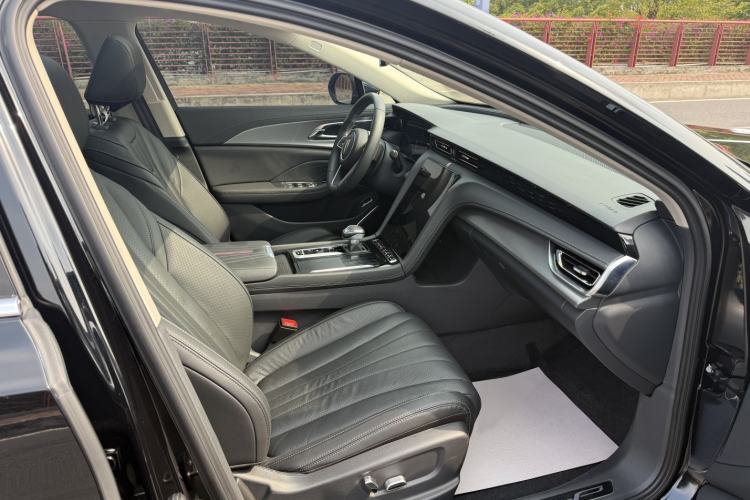 Used Hongqi H5 2023 2.0T Automatic Smart Connect Flagship Edition Interior 5