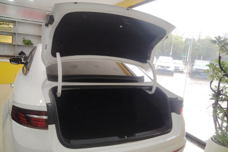 Used Geely Auto Preface 2021 2.0TD Luxury Version
