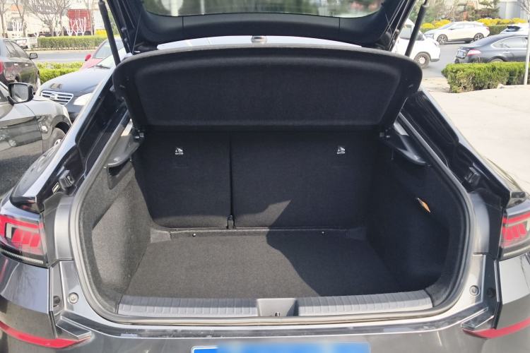 Used Volkswagen Lamando 2022 Lingdu L 280TSI DSG Spicy Edition Trunk