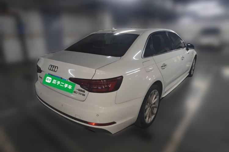 Used Audi A4L 2018 30th Anniversary Edition 40 TFSI Fashion Model
