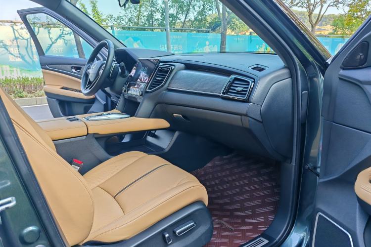 Used Honda UR-V 2020 370TURBO Two-Wheel Drive Luxury Edition
