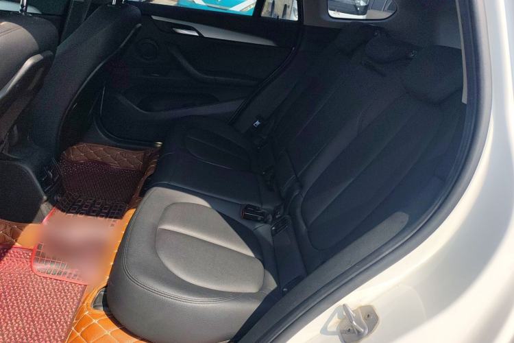 Used BMW X1 2018 sDrive18Li Fashion Model Left Rear Seat