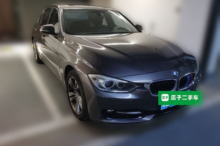 Used BMW 3 Series 2013 320i Sport Design Package
