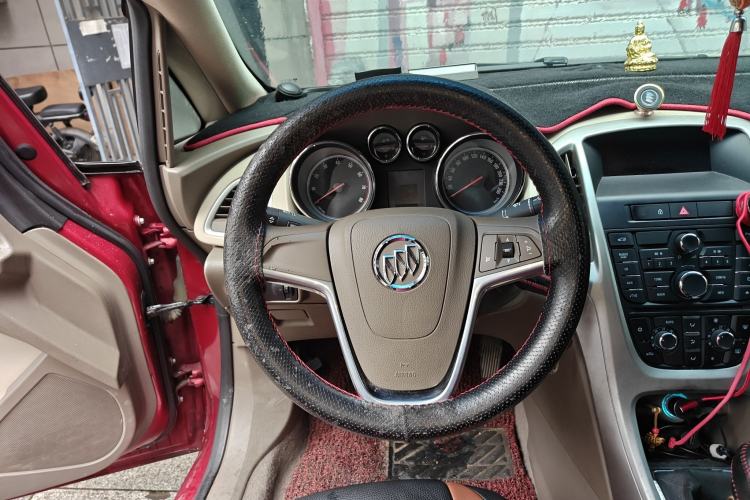 Used Buick GT 2013 GT 1.6L Manual Entry-Level Model