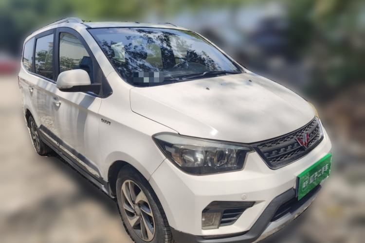 Used Wuling Hongguang 2016 1.5L S1 Deluxe Model China V-standard