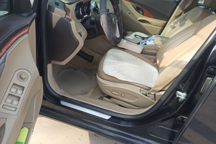 Used Buick LaCrosse 2013 2.4L SIDI Leading Comfort Version