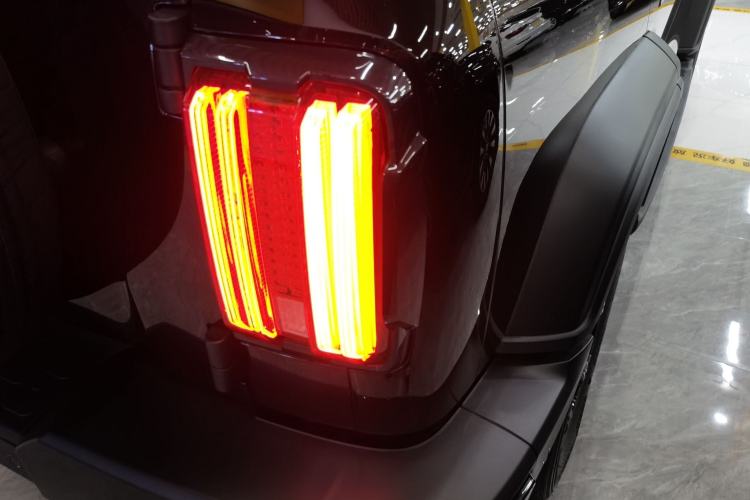 Used Tank 300 2025 2.0T Conqueror