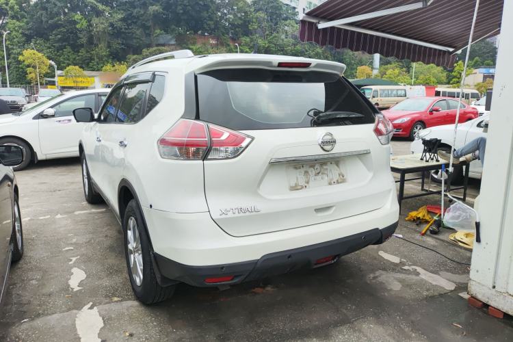 Used Nissan X-Trail 2016 2.5L CVT Sport Edition 4WD Rear Left 45 Deg