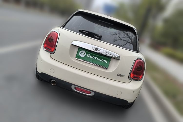Used MINI 2018 1.5T ONE PLUS Five-Door Edition Rear