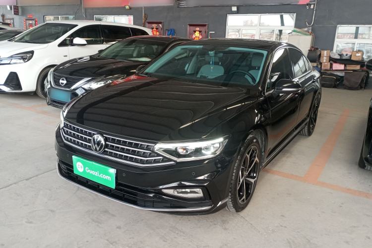 Used Volkswagen Magotan 2023 2 Million Units Limited Edition 330TSI DSG Leading Version