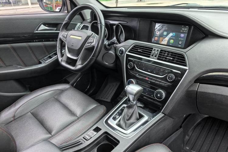 Used Leopaard CS10 2017 2.0T Automatic Urban Version Interior 2