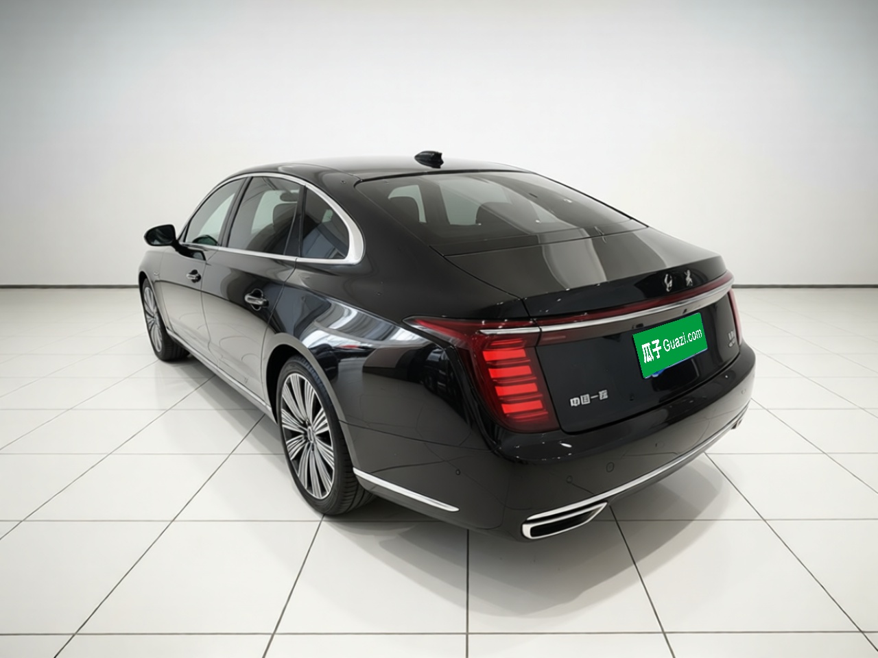 Hongqi H9 2025 2.0T Two-Wheel-Drive Flagship Luxury Business Edition 5 Seats — снимка 4
