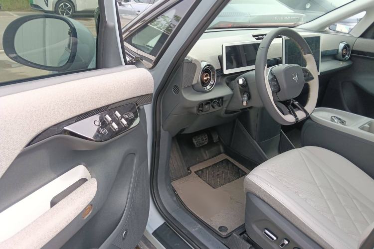 Used ARCFOX Kaola 2023 Family Edition Pro