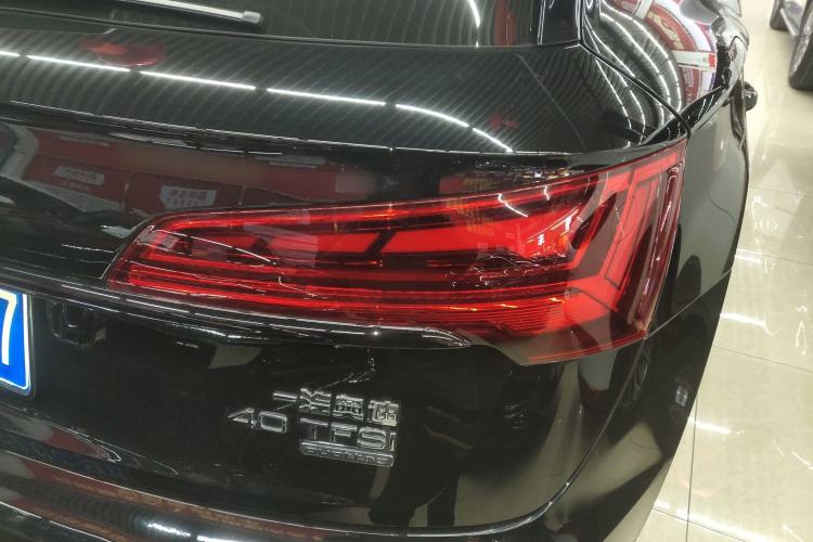 Used Audi Q5L 2025 quattro 45th Anniversary Edition 40 TFSI Luxury Dynamic Model
