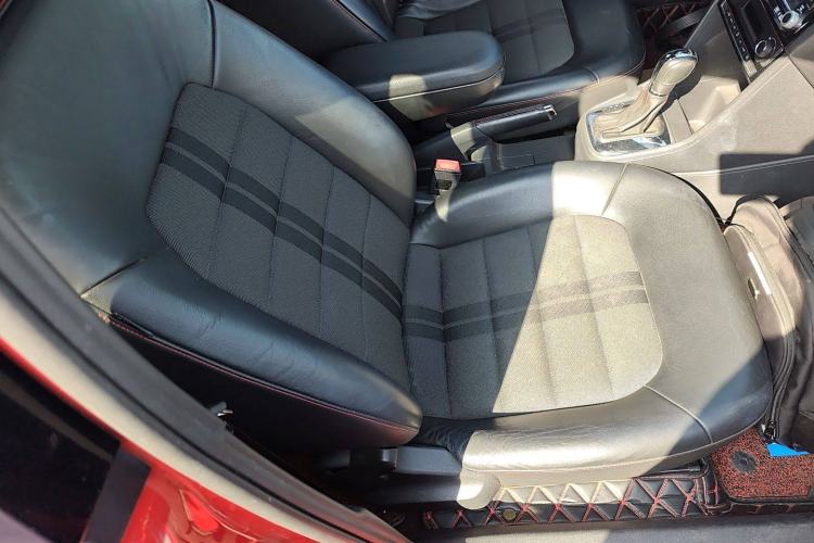 Used Volkswagen Jetta 2015 1.4TSI Automatic Sport Model