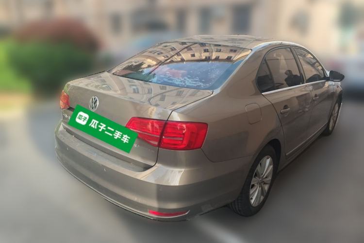 Used Volkswagen Sagitar 2015 230TSI Automatic Comfort Version Rear Right 45 Deg