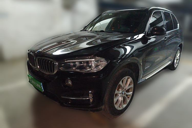 Used BMW X5 2018 xDrive28i Front Left 45 Deg