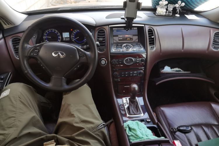 Used Infiniti EX 2013 EX25 4x4 Prestige Edition
