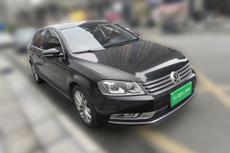 Used Volkswagen Magotan 2012 Facelift 2.0 TSI Prestige Model