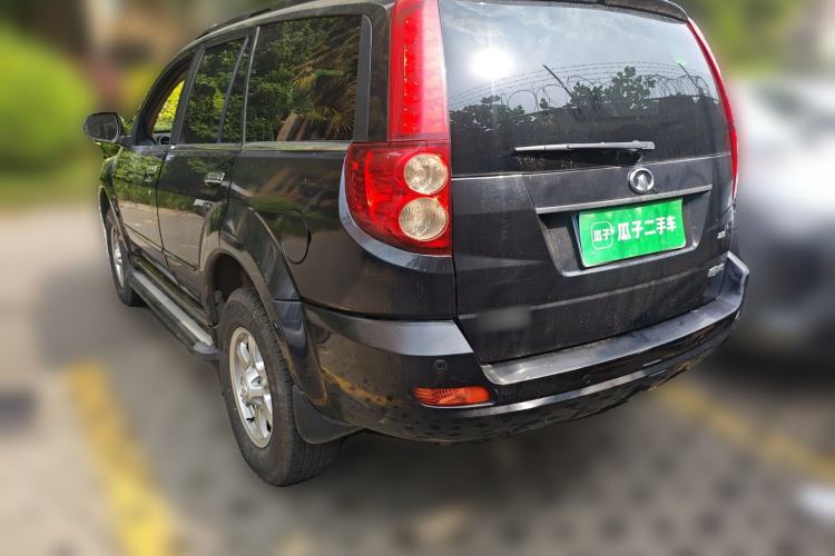 Used Haval H5 Classic 2010 European-style 2.0L Two-Wheel Drive Model with Sunroof