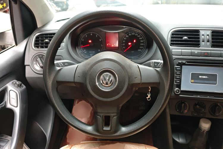 Used Volkswagen Polo 2013 1.4L Manual Comfort Edition Steering Wheel