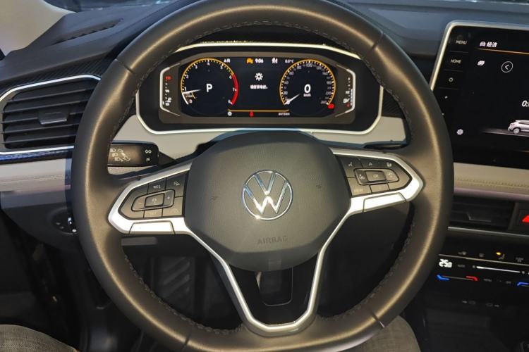 Used Volkswagen Tayron 2024 300TSI Two-Wheel-Drive Luxury Plus Advanced Version