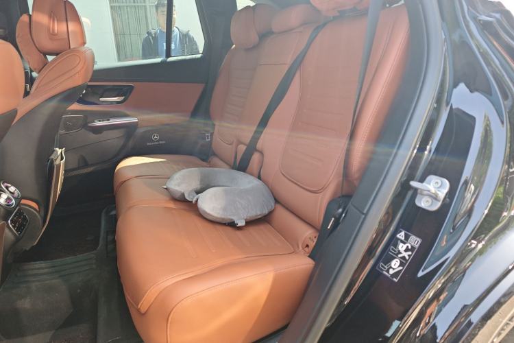 Used Mercedes-Benz GLC 2023 GLC 300 L 4MATIC Dynamic 7-Seater Left Rear Seat