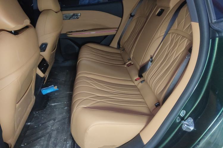 Used Geely Galaxy 8 2025 130km EM-i Flagship Edition Left Rear Seat