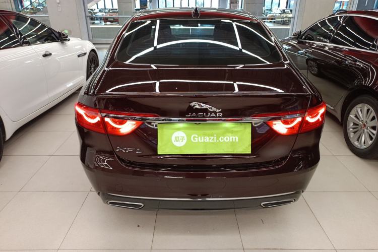 Used Jaguar XFL 2018 XFL 2.0T 250 PS Luxury Edition
