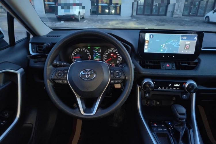 Used Toyota RAV4 2024 2.0L CVT Two-Wheel Drive Urban Edition
