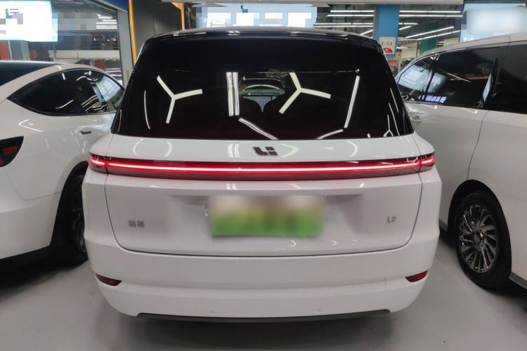Used Li Auto L9 2022 Max model
