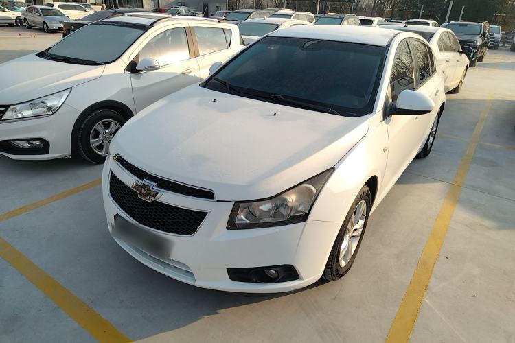Used Chevrolet Cruze 2015 Hatchback 1.6L Automatic Comfort Edition