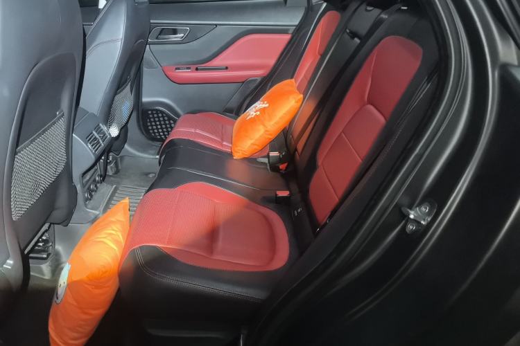 Used Jaguar F-PACE 2016 2.0T Two-Wheel-Drive R-Sport Sport Edition