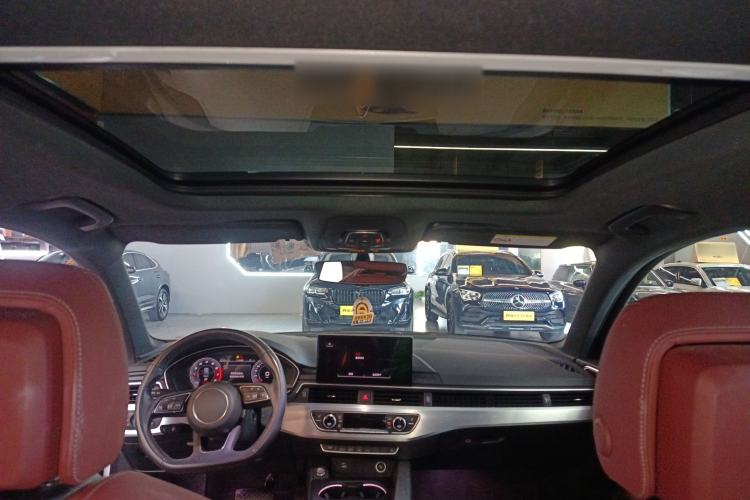 Used Audi A4L 2022 40 TFSI Luxury Dynamic Model
