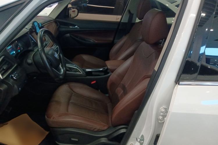 Used Buick GL6 2019 18T 6-Seater Connected Luxury Version China VI Standard