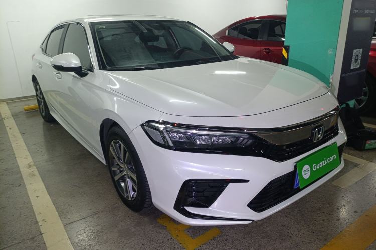 Used Honda Civic 2023 240TURBO CVT Dynamic · Center Stage Special Edition