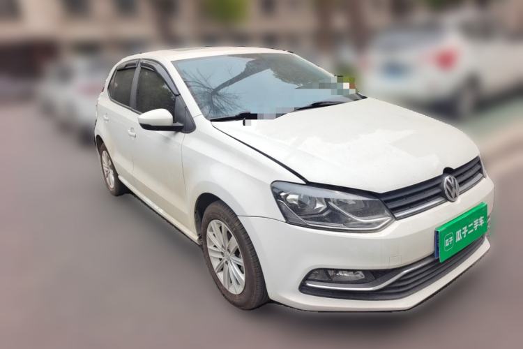 Used Volkswagen Polo 2016 1.6L Automatic Comfort Model Front Right 45 Deg