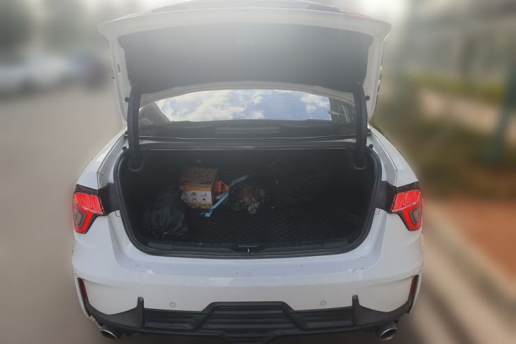Used Lynk & Co 03 2019 1.5TD DCT Sport Edition China VI Standard Trunk